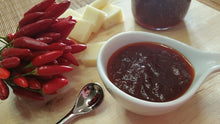 Afbeelding in Gallery-weergave laden, Marmellata di Peperoncino Piccante - Sapuri Calabrisi
